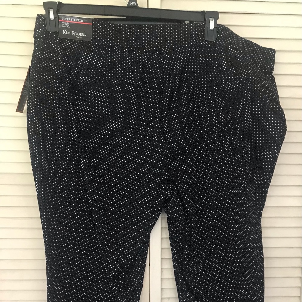NWT. Kim Rogers Women’s Black and White Polka Dot slacks, Size 24W